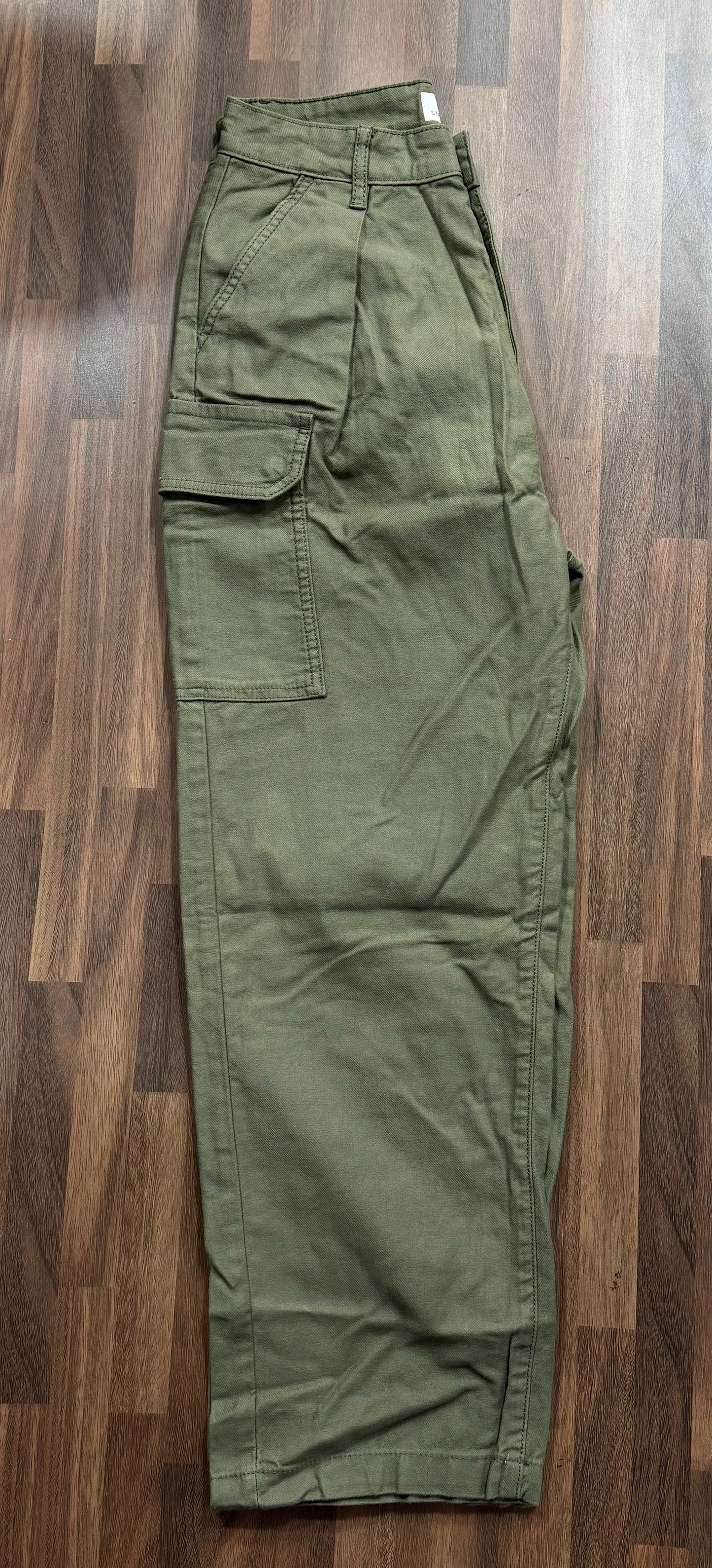 Girl Baggy Cargo Pant 6 Pocket